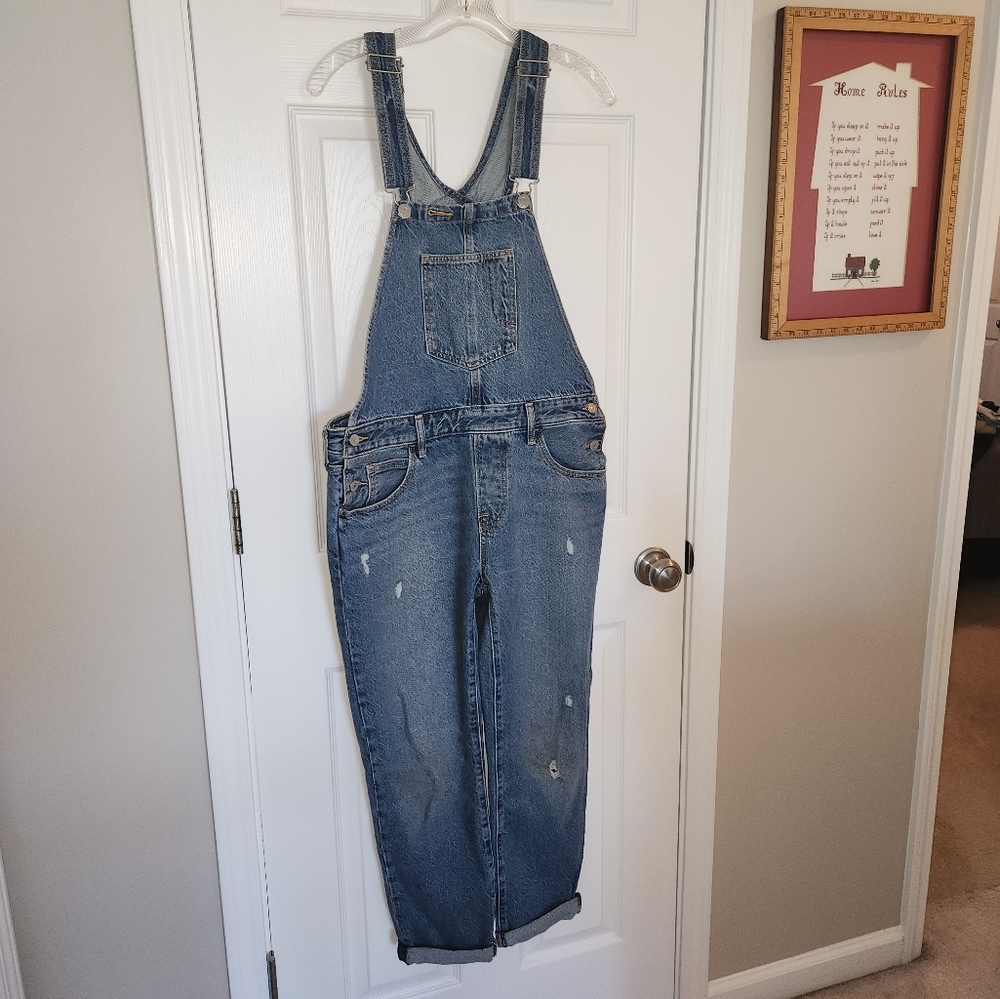 Levi's Women's Premium Original Bib Denim Overalls Bottom End Medium Wash Size M